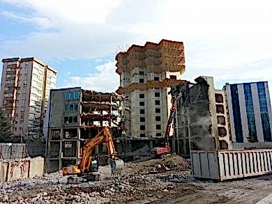 (110m) Anadolu Holding için Yıkım