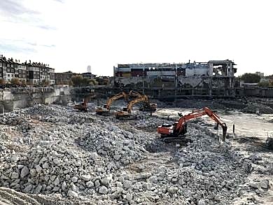 Konya Kipa AVM nin Yıkımı