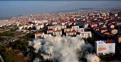 Sarıgazi Lojmanların Patlatmalı Yıkımı