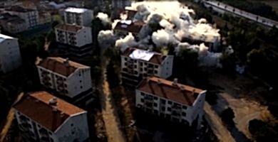 Sarıgazi Lojmanların Patlatmalı Yıkımı