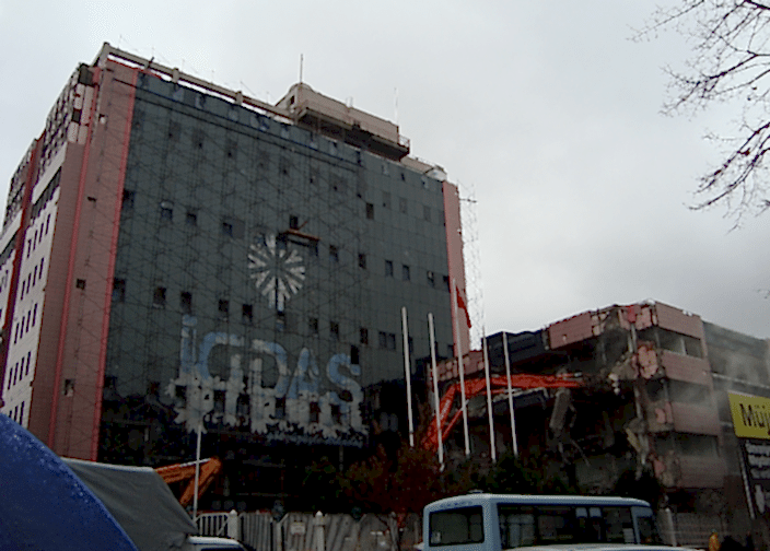 Ümraniye İGDAŞ Binasının Yıkılması