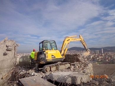 Mini Makine İle Yıkım Yöntemi