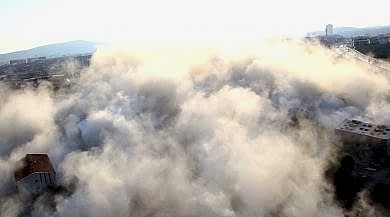 Patlayıcı İle Yıkım Yöntemi