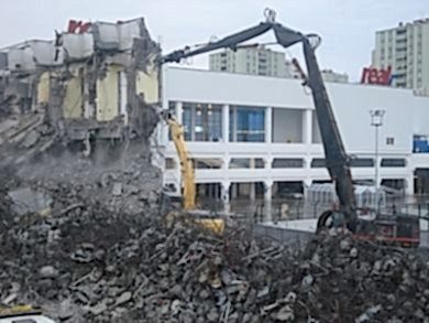 Uzun Erişimli Yıkım Makinesi İle Yıkım Yöntemi